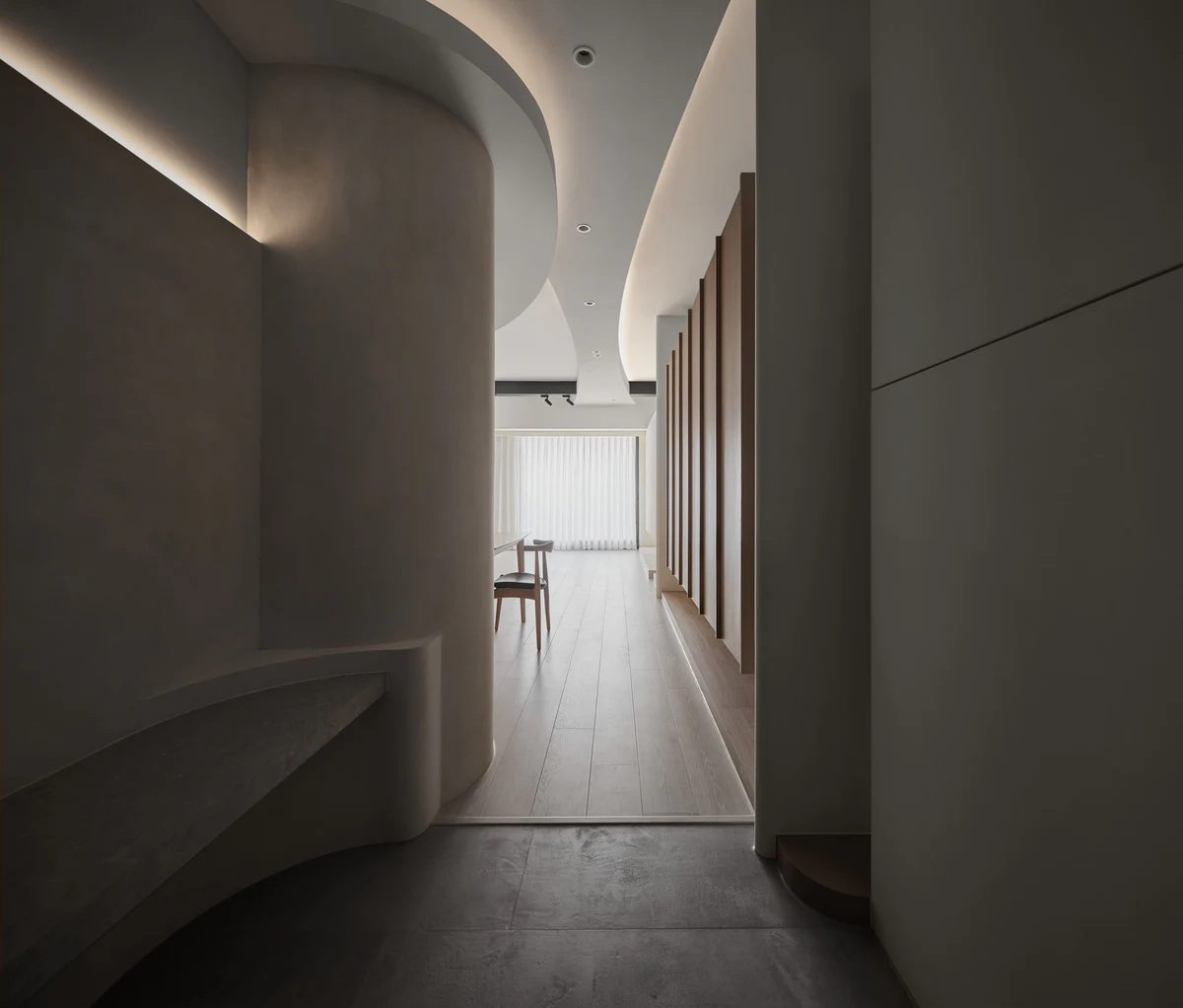 Form of Serenity - Main View