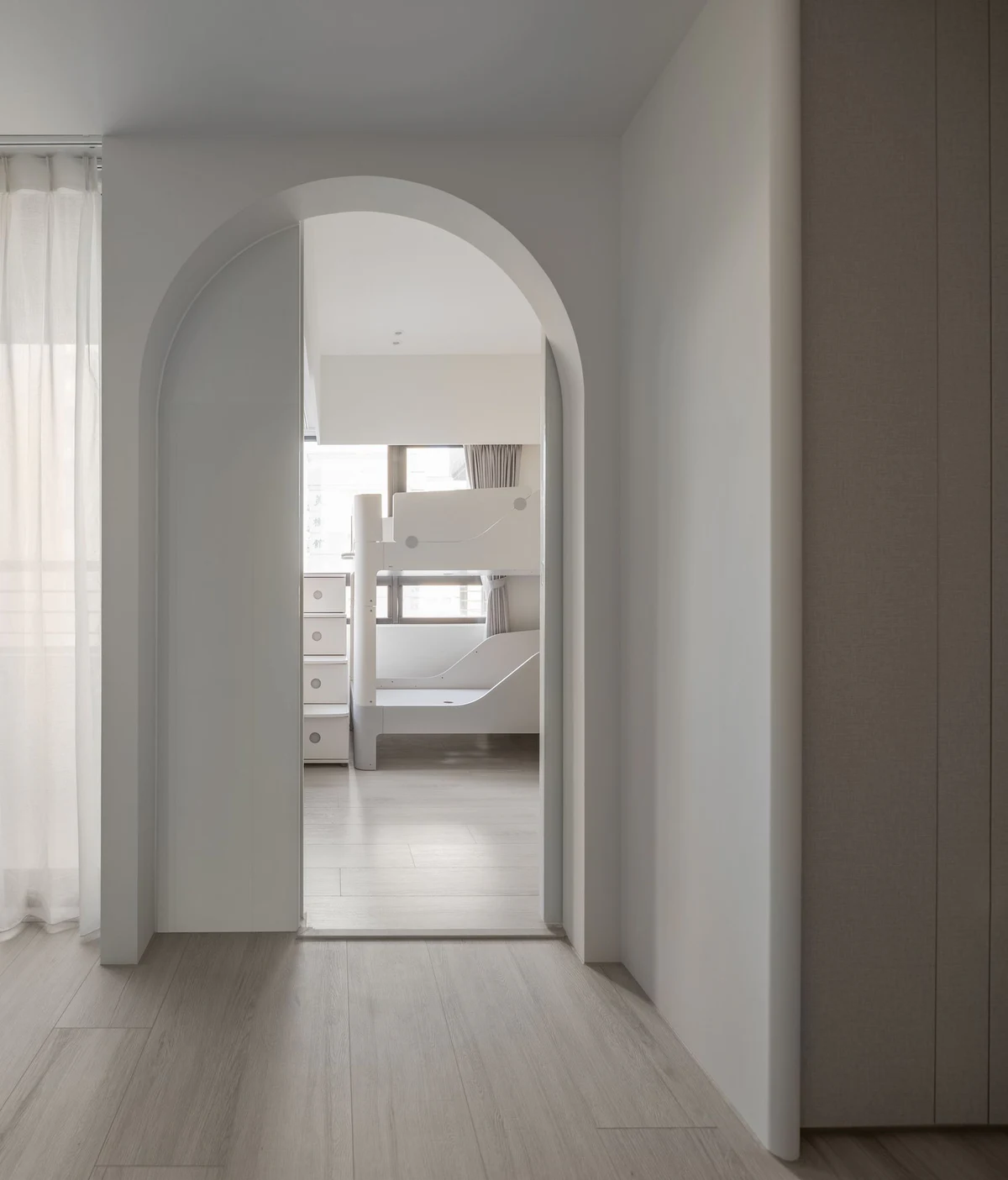 AC RESIDENCE - Detail View 8-1